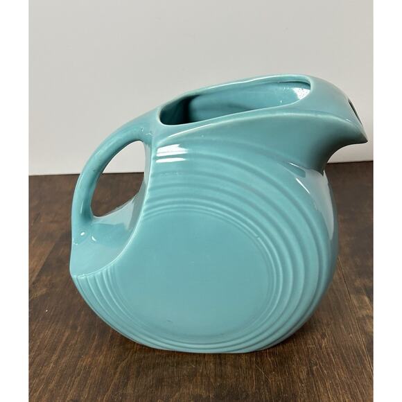 Fiesta Ware Large 2 Qt Turquoise Disc Pitcher Water Jug 7.25” Homer Laughlin - Picture 7 of 7